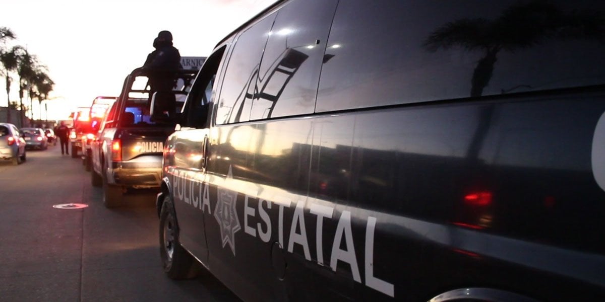 Grupo armado persigue a policía municipal de Guaymas, se resguardó herido en la base de la Policía Estatal
