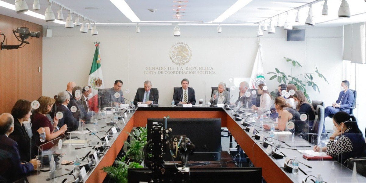 Adán Augusto López, único interlocutor entre el Congreso y Ejecutivo Federal, dice Monreal