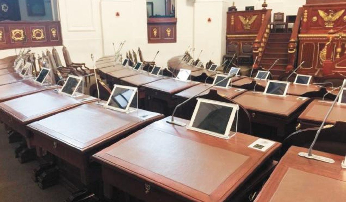 Asignarán por sorteo 50 iPads a legisladores capitalinos