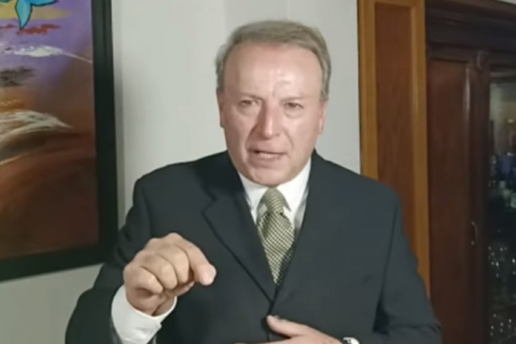 Gilberto Lozano renuncia a FRENA se destapa para la Presidencia por la