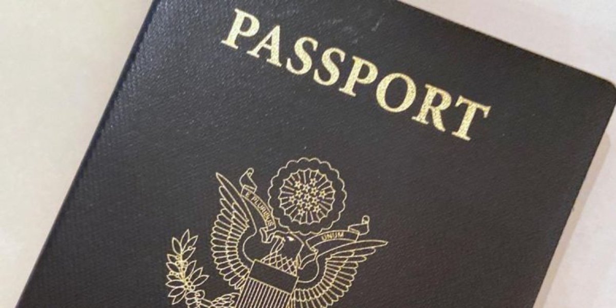 Pasaportes de EUA contarán con la opción de tercer género