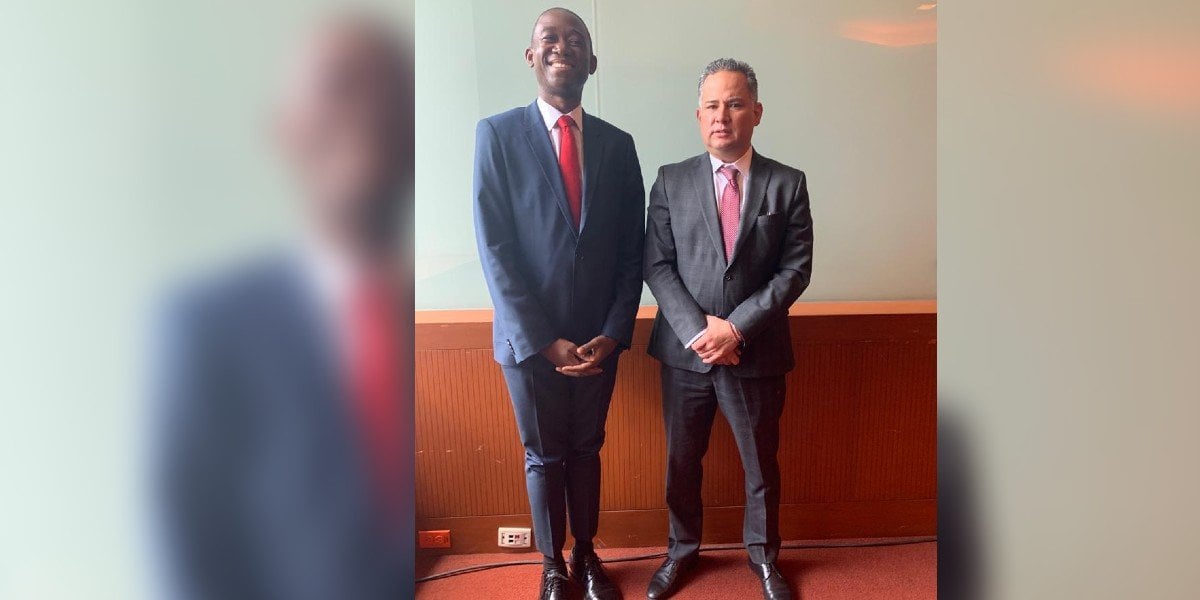 Nieto sostuvo reunión con el secretario adjunto de la Tesorería de EUA en el marco del Diálogo de Alto Nivel