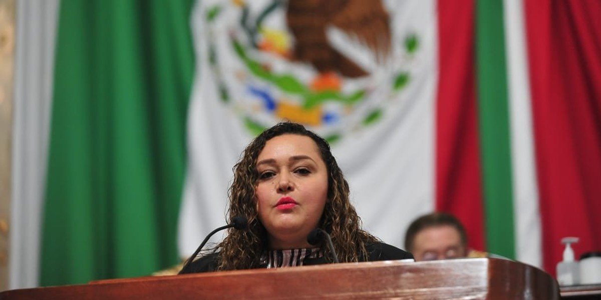 Morena busca eliminar el delito de aborto del Código Penal de CDMX