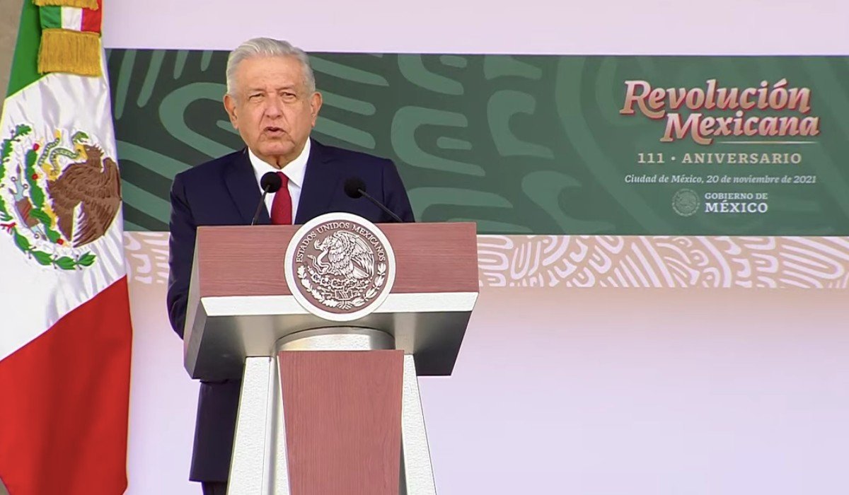 AMLO: México no es de un grupo, de una minoría; es de todos los mexicanos