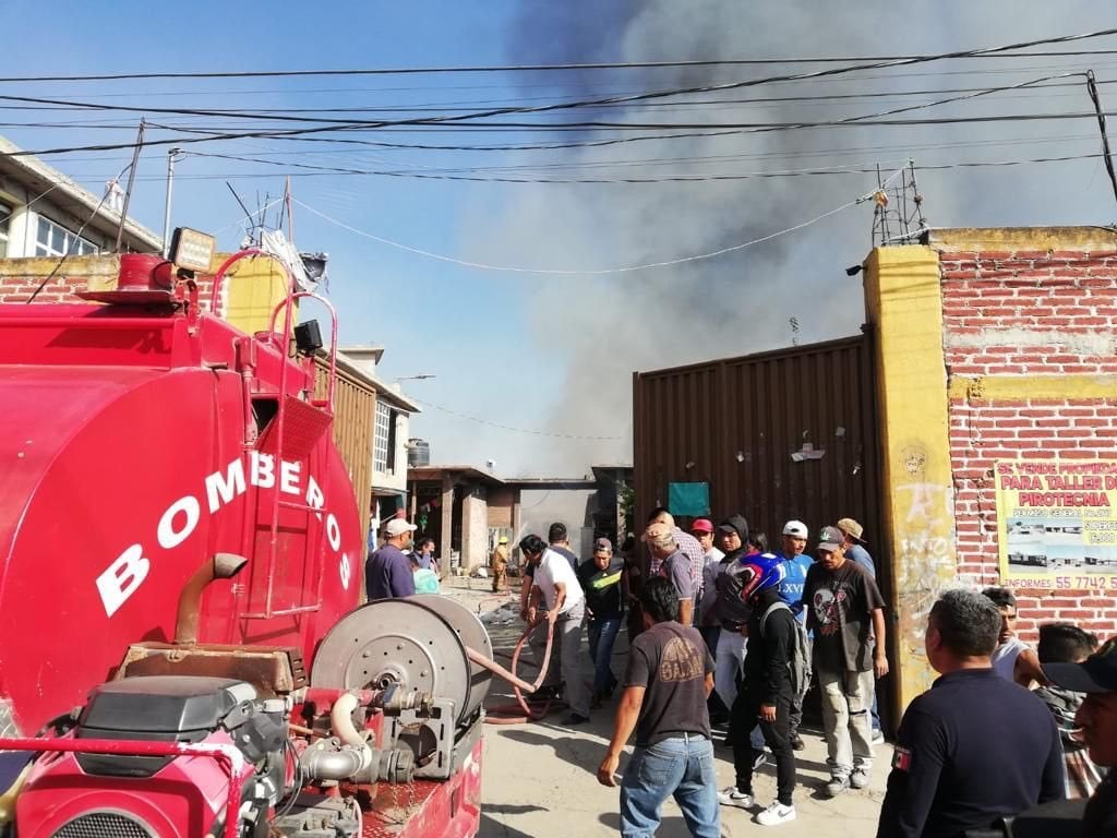 Reportan explosión de un taller de pirotecnia en el Estado de México