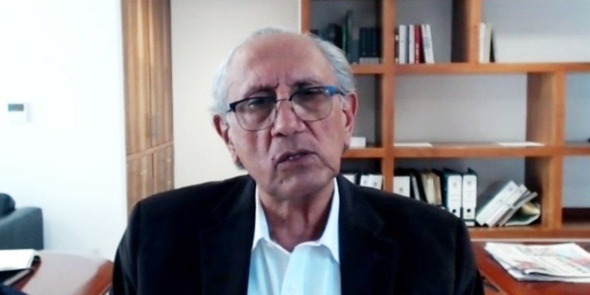Ratifican a José Antonio Romero como director del CIDE