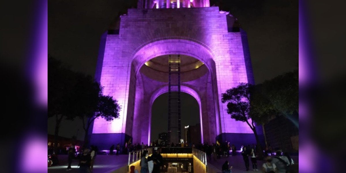 AMLO renombrará local del Monumento a la Revolución