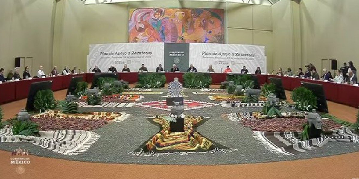 AMLO presenta Plan de Apoyo para Zacatecas con integrantes del gabinete