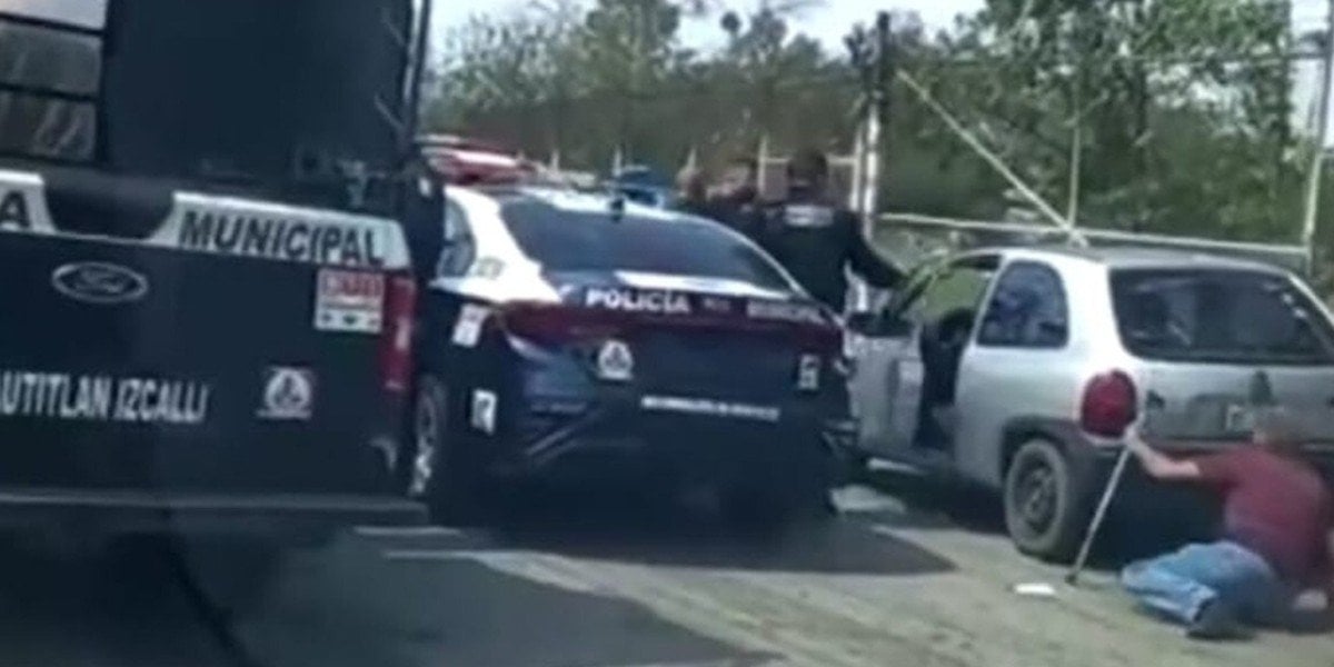 Policías municipales de Cuautitlán Izcalli agreden a adulto mayor; video se viraliza