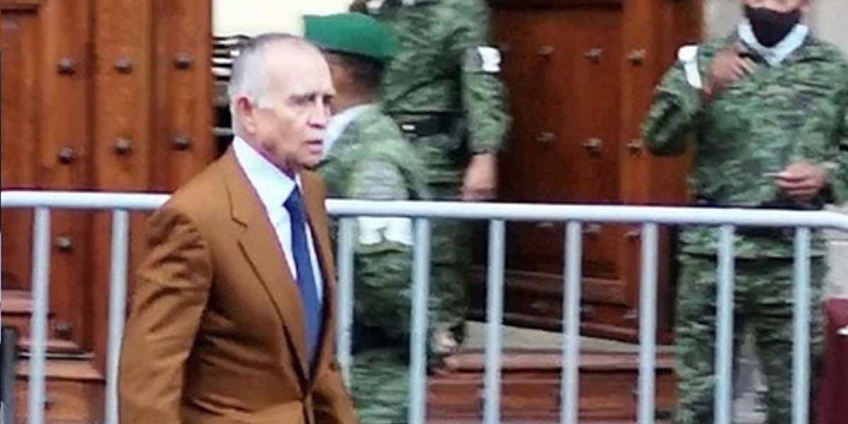 Empresarios llegaron a Palacio Nacional para reunirse con AMLO; asistió Alfonso Romo