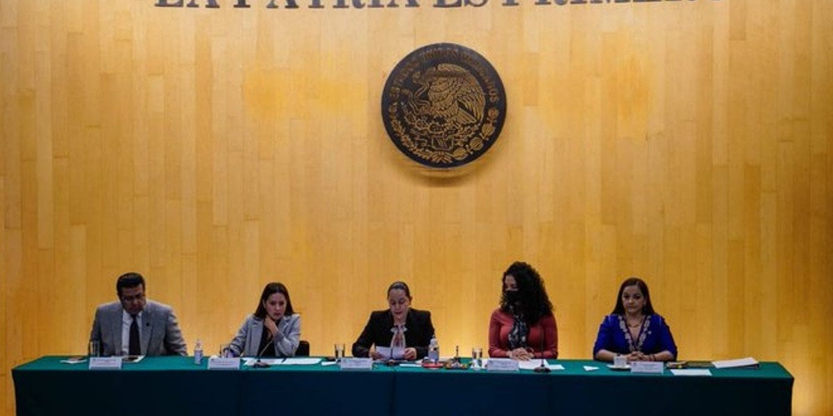 María Luisa Albores acusa que el PRI dejó al país ‘en pésimas condiciones ambientales’; responde a reclamos de Hiram Hernández