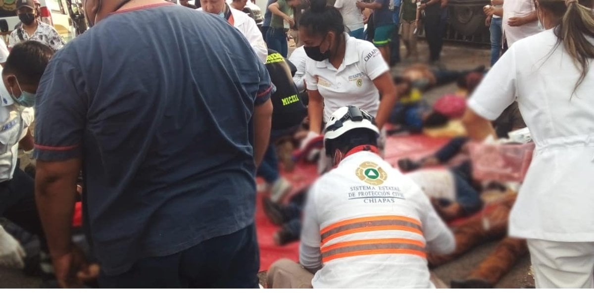 Rutilio Escandón afirmó que se determinarán responsabilidades ante accidente en Chiapas que suma 49 migrantes muertos