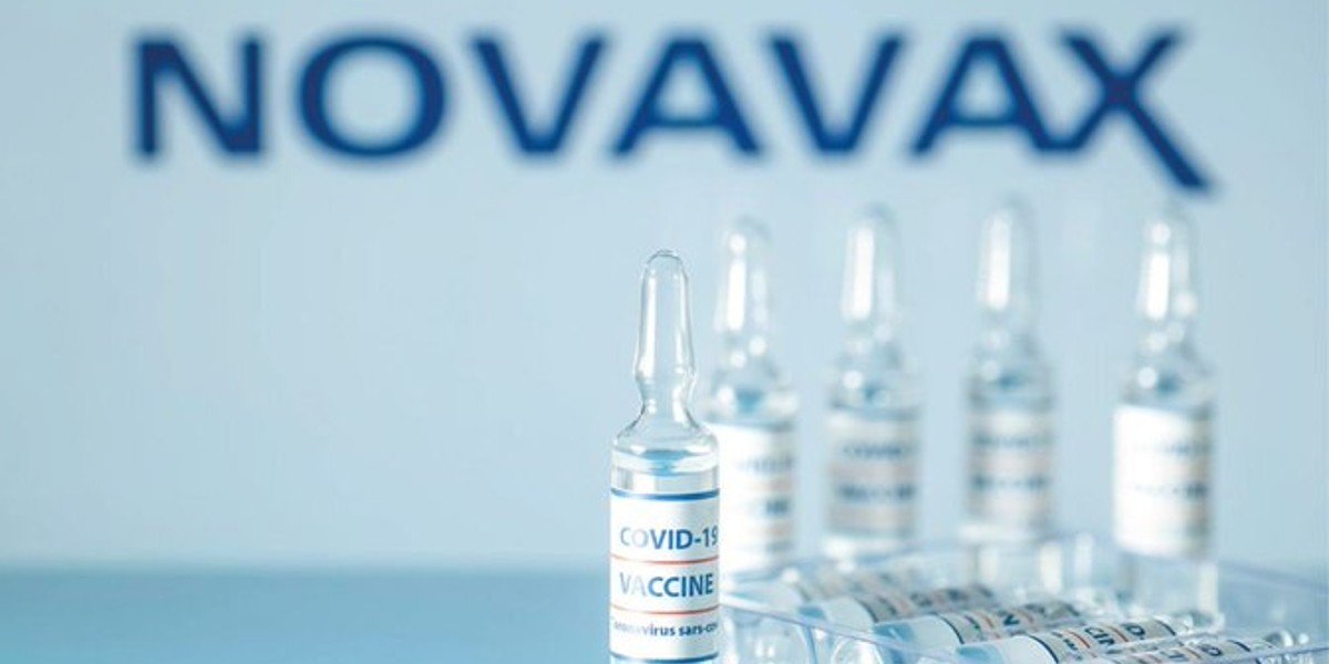 OMS aprueba uso de emergencia de vacuna contra COVID Covovax elaborada en India