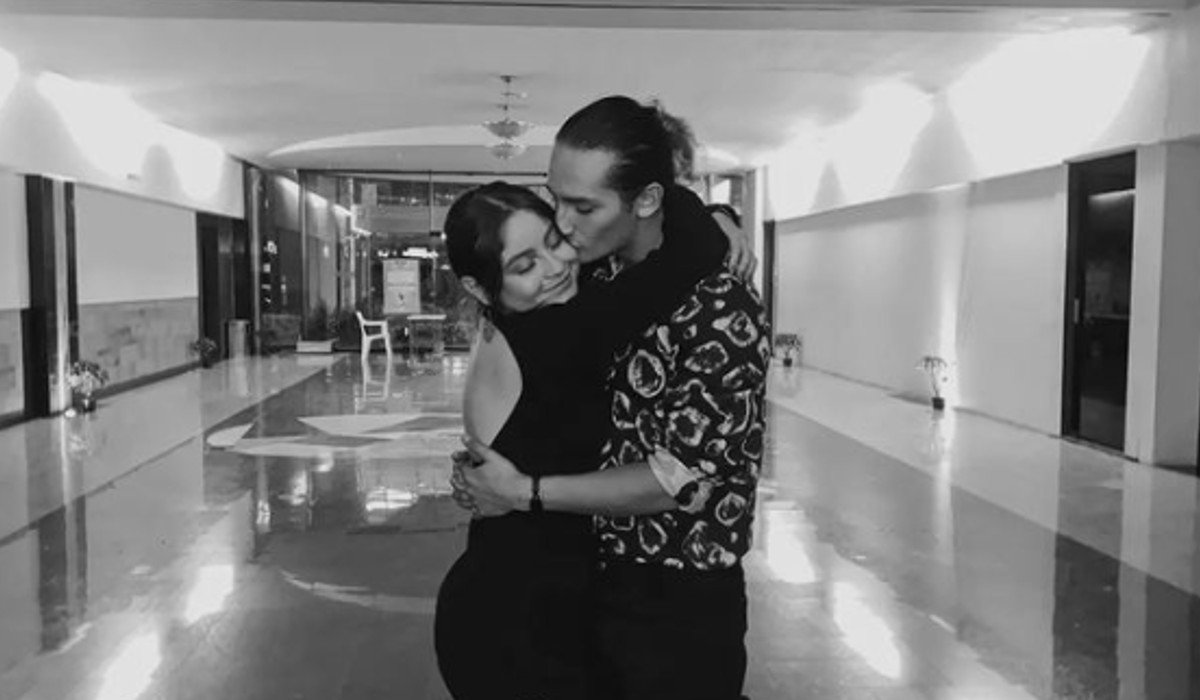 Emilio Osorio y Karol Sevilla esperan a su primer bebé