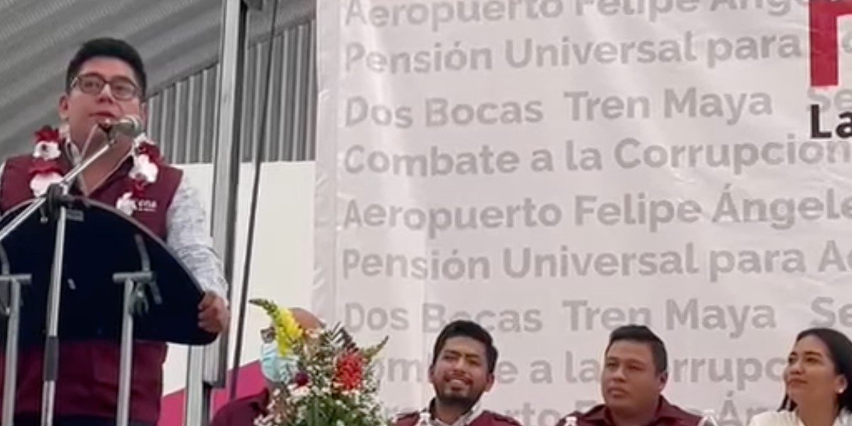 Difunden video de delegado de Morena en Veracruz pidiendo a alcaldes electos ‘agarrar de los ahorros’ para llevar a gente al AMLOFest