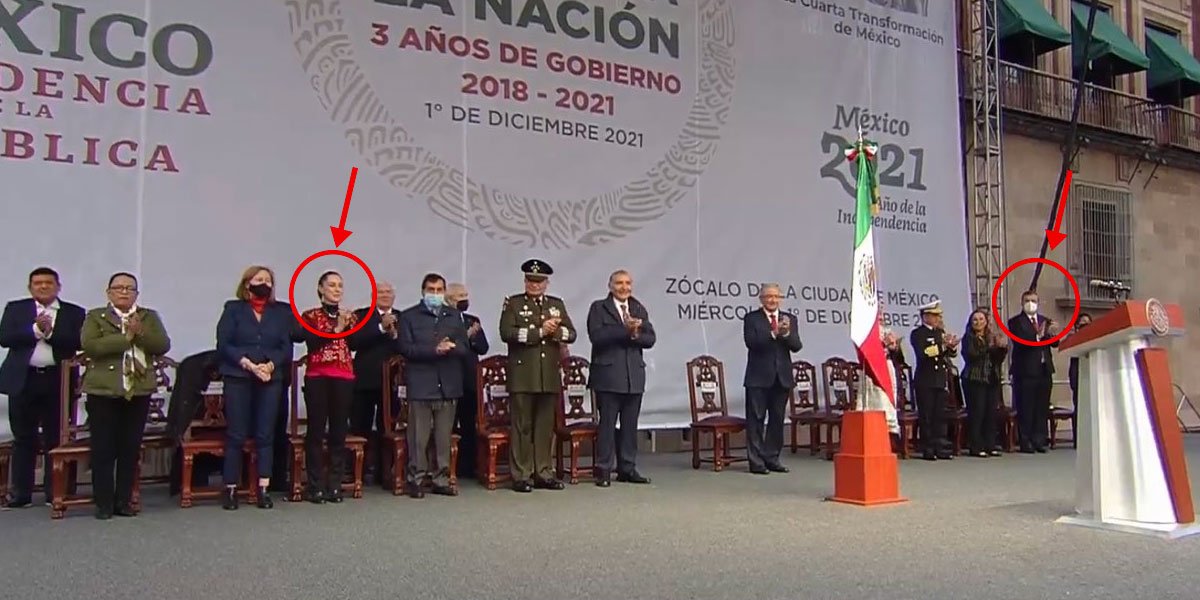 Dos presidenciables acompañan a AMLO en el templete del Zócalo durante su mensaje de 3 años