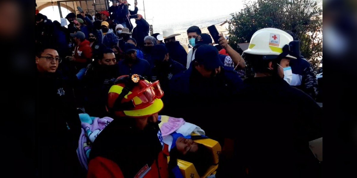 Alcaldesa de Amanalco se desmaya en plena sesión de Cabildo; MC acusa montaje