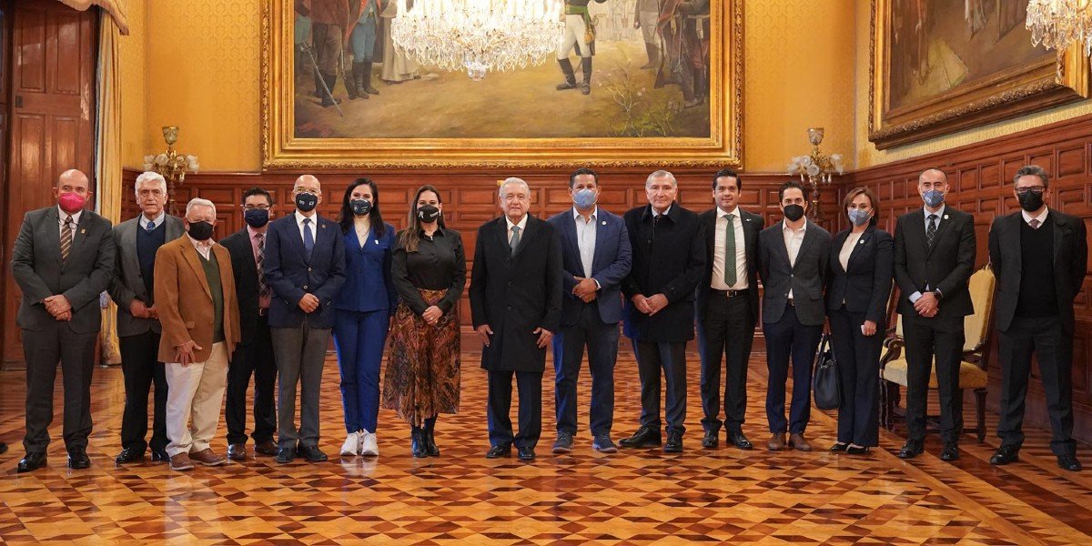 AMLO se reúne con Diego Sinhue en Palacio Nacional; abordan abasto de agua y seguridad