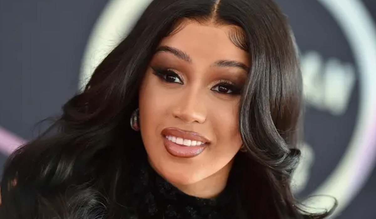 Familiares de víctimas de incendio en el Bronx agradecen a Cardi B por pagar funerales