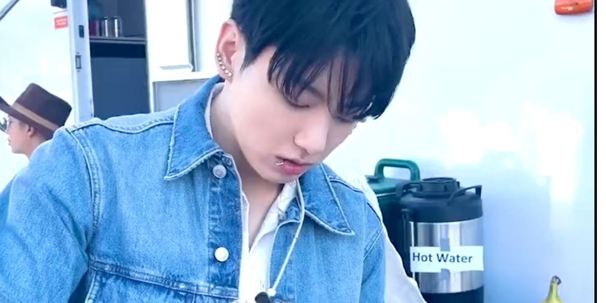 Jungkook de BTS, así pronunció “chipotle”, le cambia el nombre y se hace viral (VIDEO)