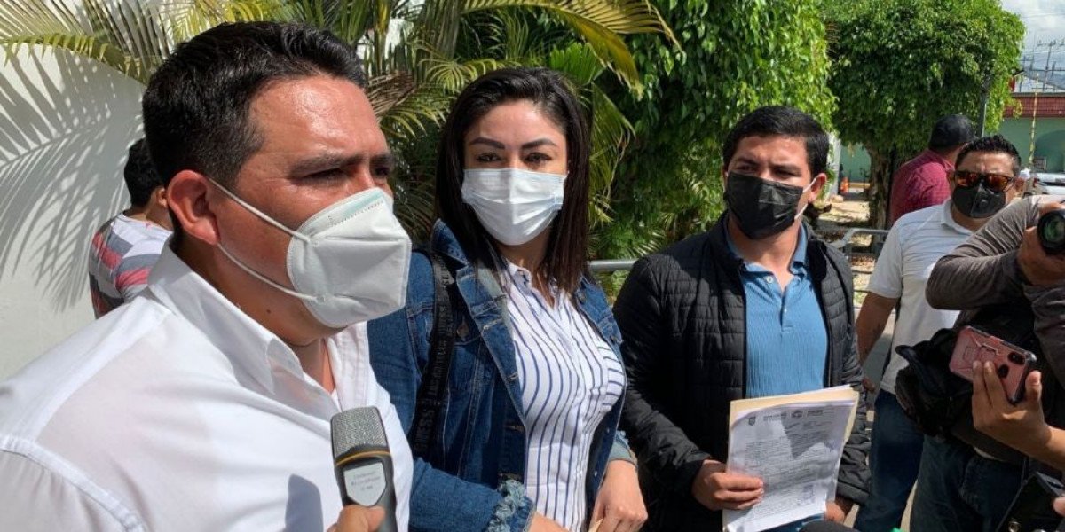 Pelea interna en MC de Campeche, demandan a dirigente estatal y expulsan a diputados