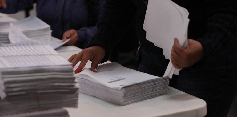 INE declara improcedentes medidas cautelares contra asociación por revocación de mandato