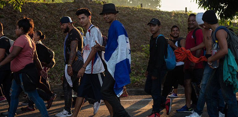 Republicanos en EUA califican de "catástrofe humanitaria" la migración ilegal; acusan a Biden