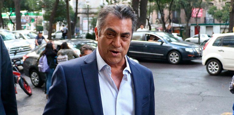 Juez admite amparo a favor de "el Bronco" contra prisión preventiva
