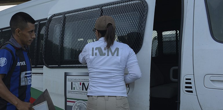 EUA y México acordaron que se recibirían migrantes de Cuba y Nicaragua expulsados vía Título 42