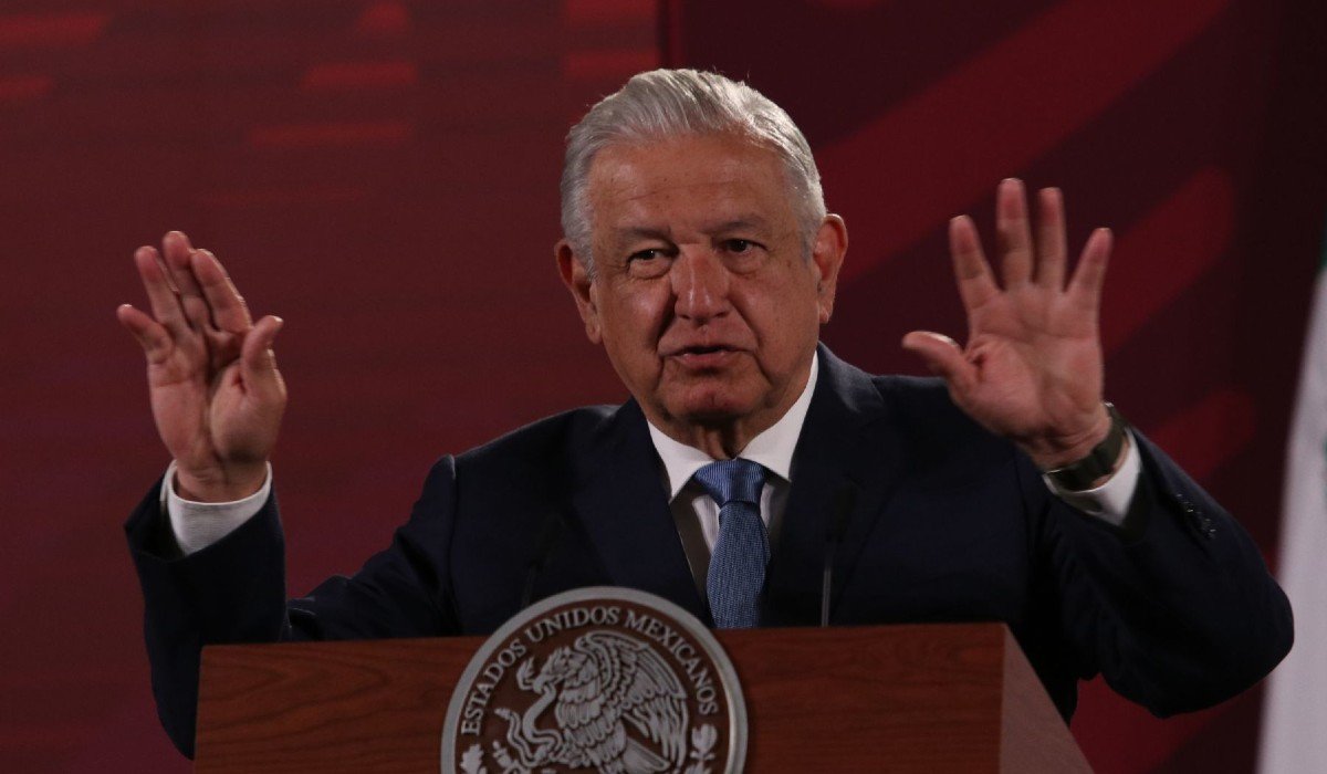 AMLO señala uso politiquero en la insistencia de vacunar contra COVID a niños