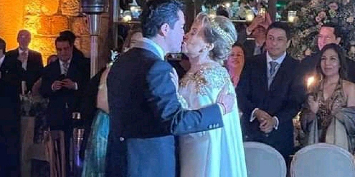 Elba Esther acusa a Murat de destrozos en su boda; él le responde: asuma responsabilidad de sus actos