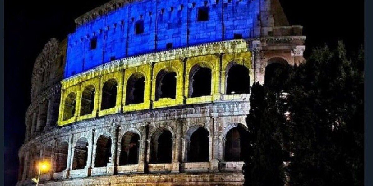 El Coliseo Romano, Puerta de Brandemburgo; estos son los edificios que se iluminan con colores de bandera de Ucrania (FOTOS)