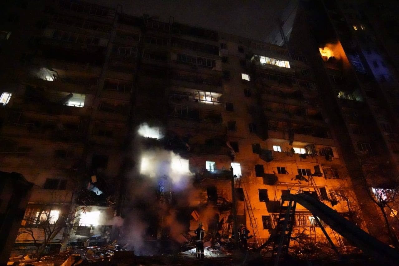 Kiev decreta toque de queda hasta el lunes 28 de febrero