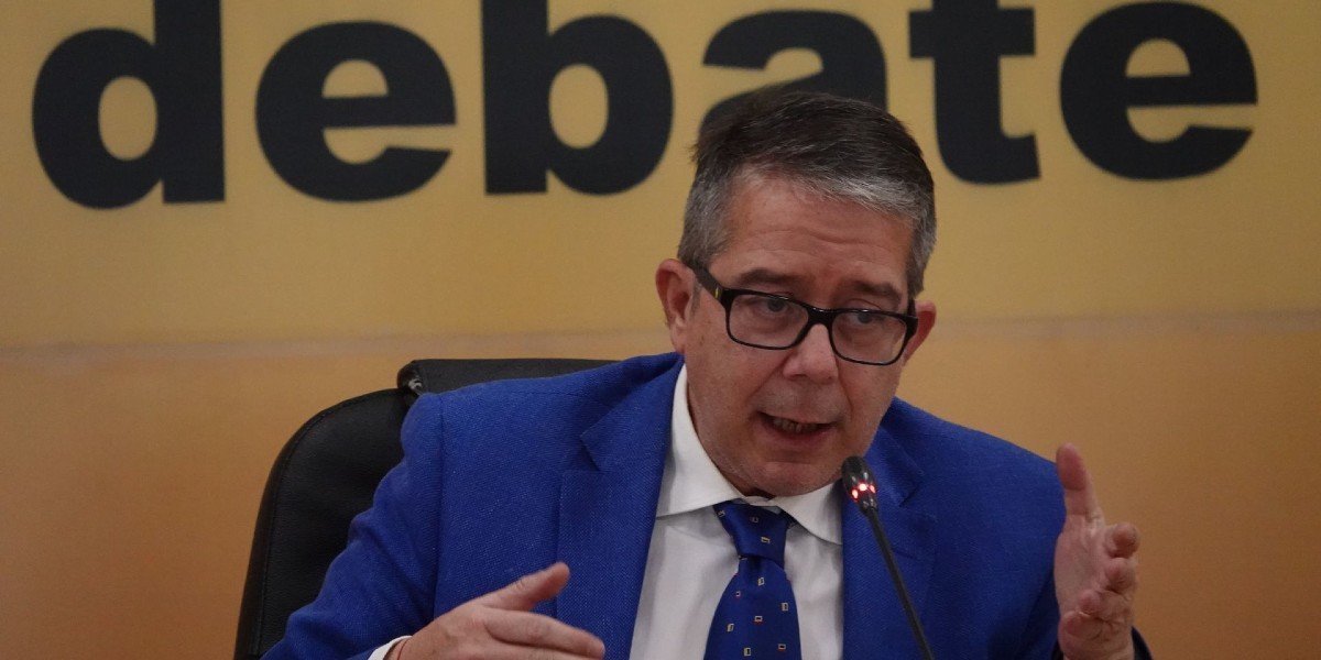 Cámara de Diputados investigará denuncia de Jenaro Villamil sobre la censura del INE a medios