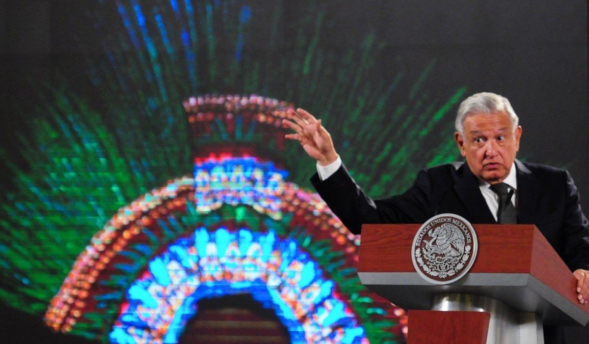 Austria responde a AMLO: No es posible trasladar Penacho de Moctezuma por conservación