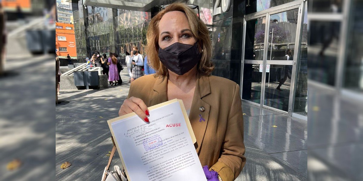 Senadora de Morena denuncia ante la FGR a Chumel Torres por violencia política de género