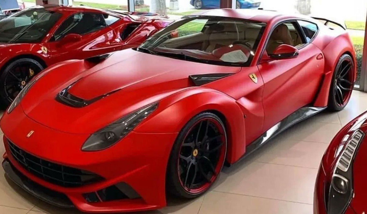 Floyd Mayweather y Justin Bieber entre artistas que forman parte de lista negra de Ferrari a quienes no les vendería un automóvil