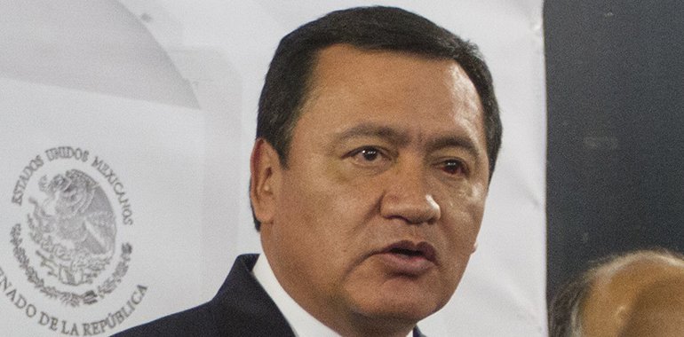 Osorio Chong afirma que todos los partidos en el Senado construyen nuevo dictamen sobre el Ejército