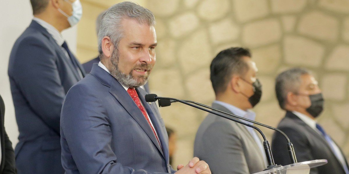 Gobernador de Michoacán Alfredo Ramírez encabeza instalación del Plan Integral de Bienestar para Aguililla