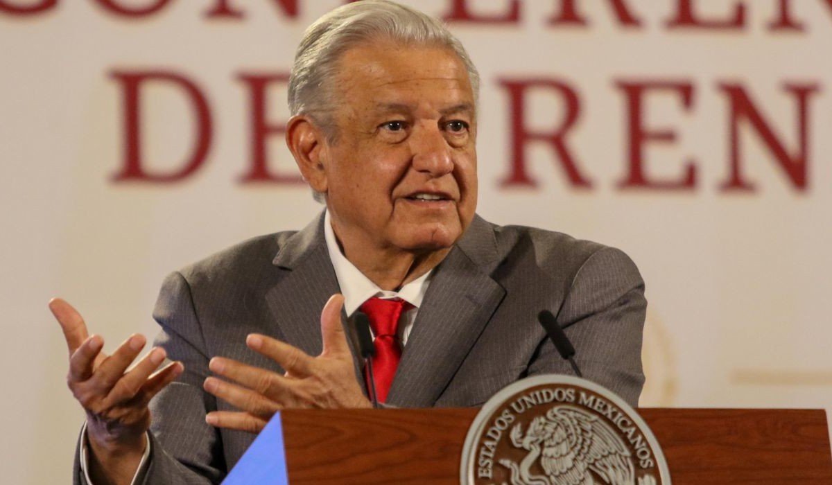 Inai inicia investigación por divulgación de datos de Loret en mañanera de AMLO