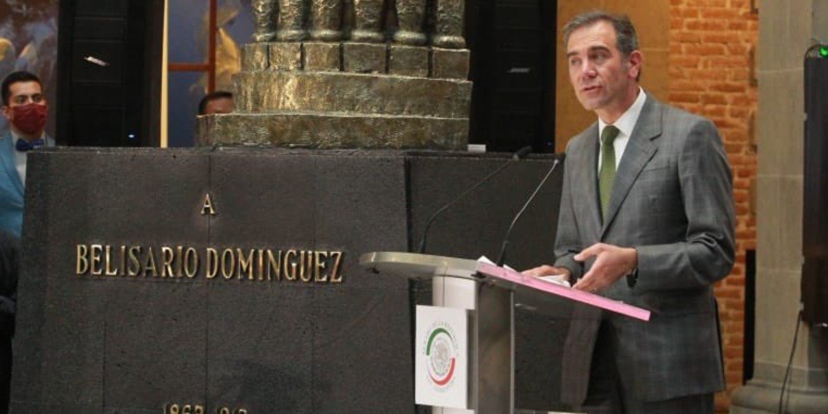 Reforma electoral; Lorenzo Córdova advierte que no cambiarle ni una coma es “sabotear” la transición a la democracia
