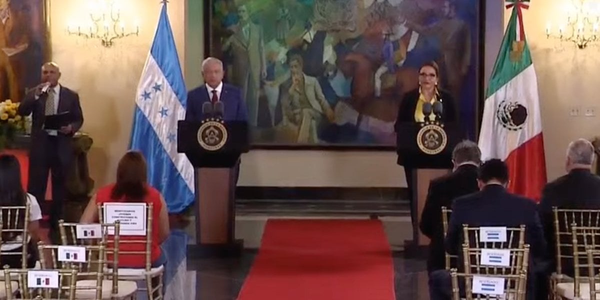 AMLO y Xiomara Castro emiten conferencia conjunta desde Honduras luego de reunión