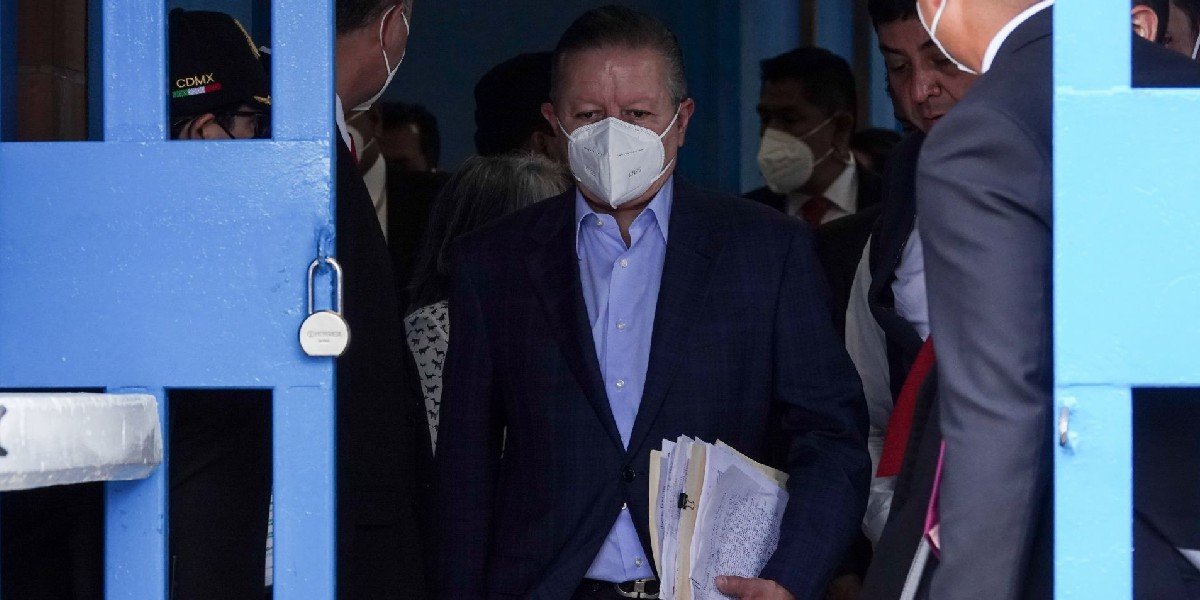Zaldívar dice que en su visita a Santa Martha Acatitla comprobó los “los vicios” del sistema penal