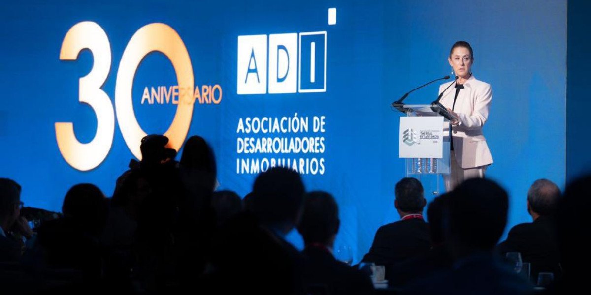 Presume Claudia Sheinbaum desarrollo inmobiliario en CDMX ante la ADI