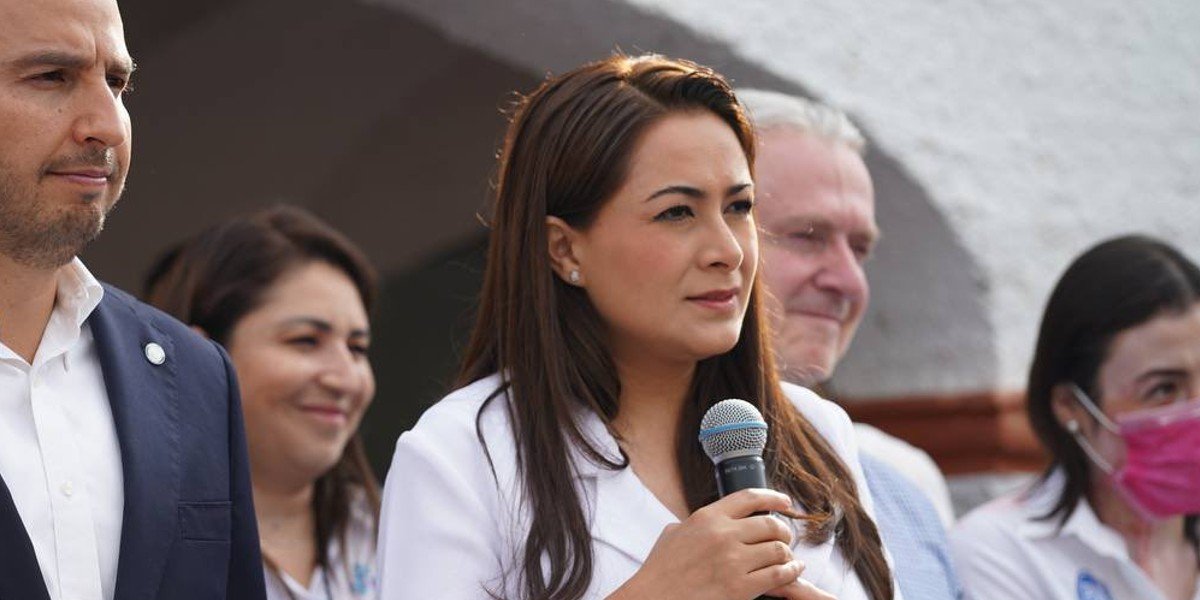 Tere Jiménez asegura relación de respeto con AMLO, pero sin quedarse callada
