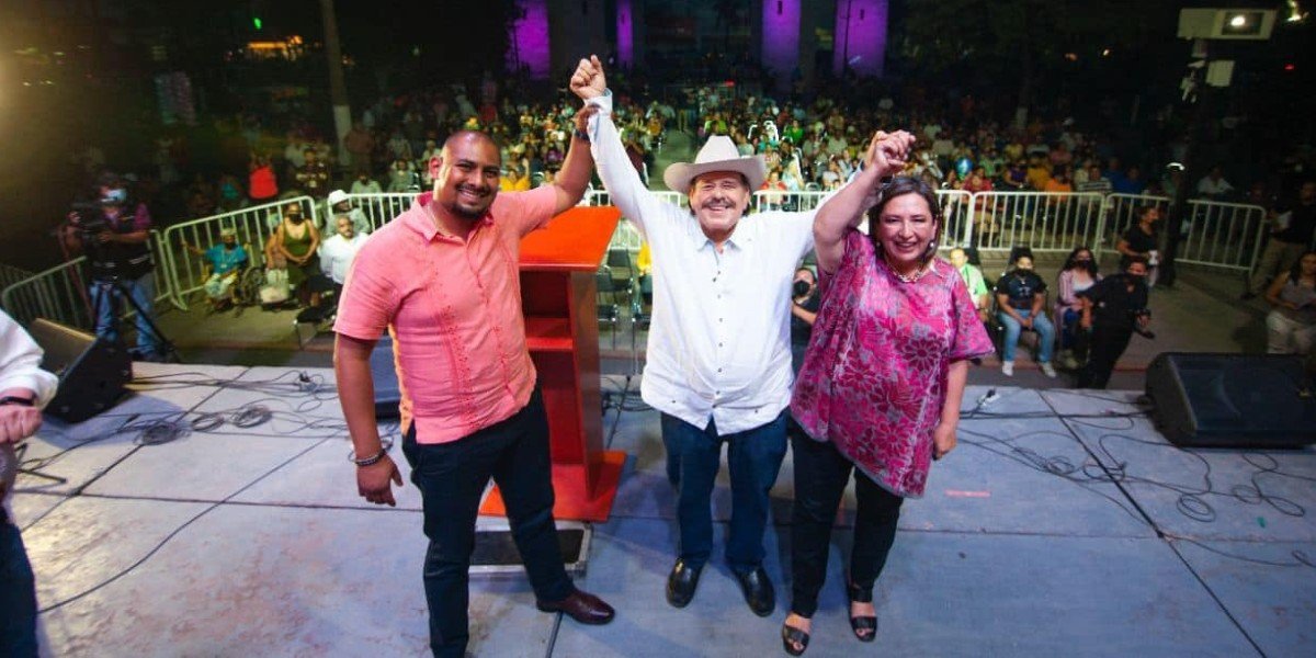 Xóchitl Gálvez encabeza evento de Armando Guadiana