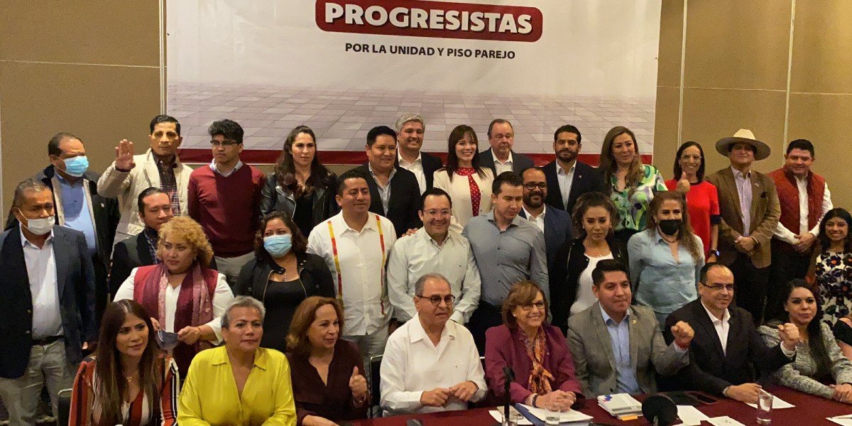Elecciones 2024: Simpatizantes de Ebrard exigen en Morena 'piso parejo y reglas claras'