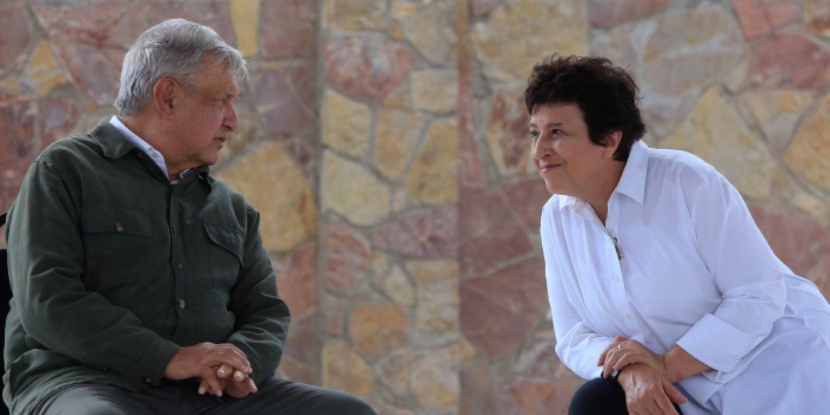 ‘Yo no’, dice Raquel Sosa sobre llegada en la SEP y AMLO la elogia en mitin