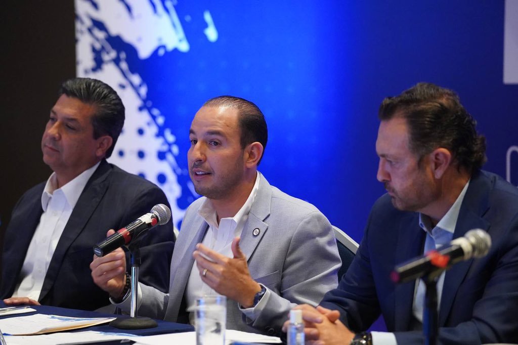 Marko Cortés "destapa" a Mauricio Kuri como presidenciable para 2024