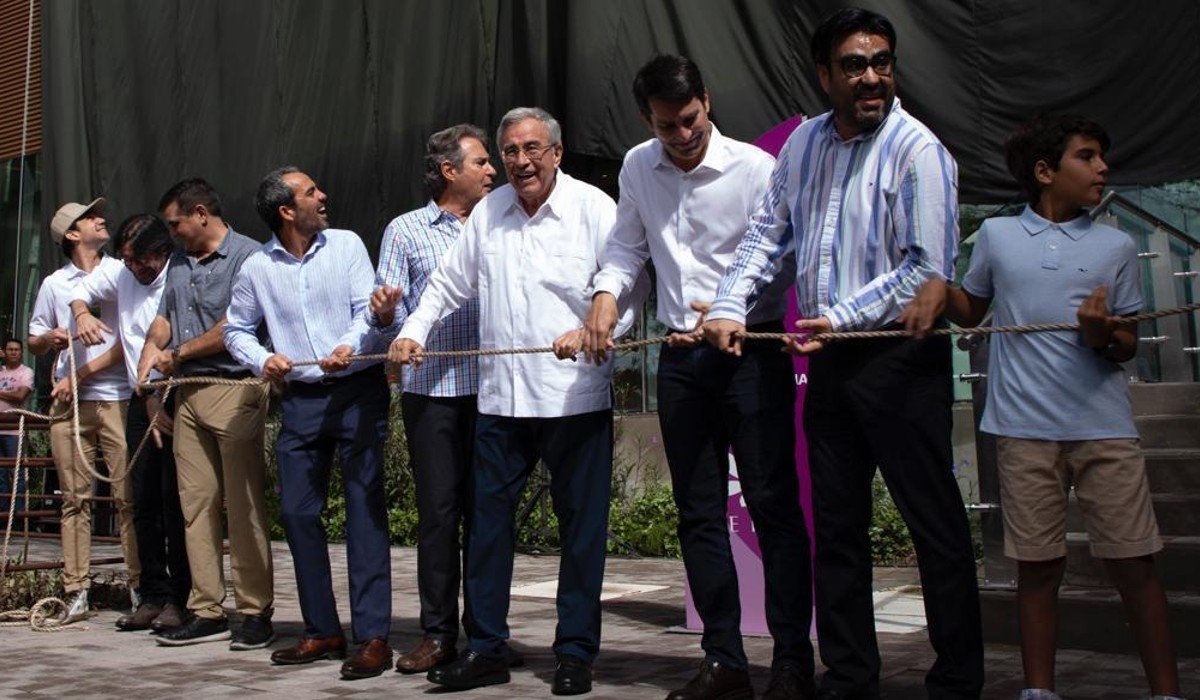 Rocha Moya atestigua apertura de Plaza Ceiba, generará 2,200 empleos directos y 3,500 indirectos